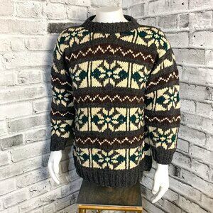 Vintage Handmade Wool Sweater Fair Isle Chunky Knit Crewneck Dad Pullover